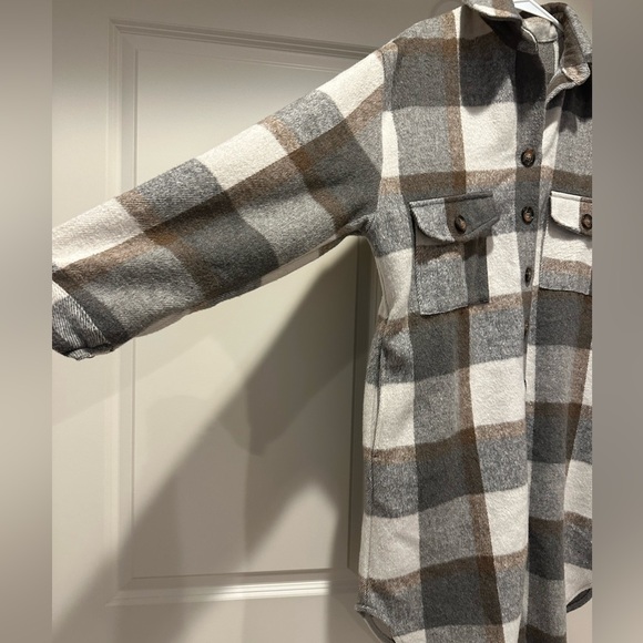 Flannel Shacket - Picture 4 of 7
